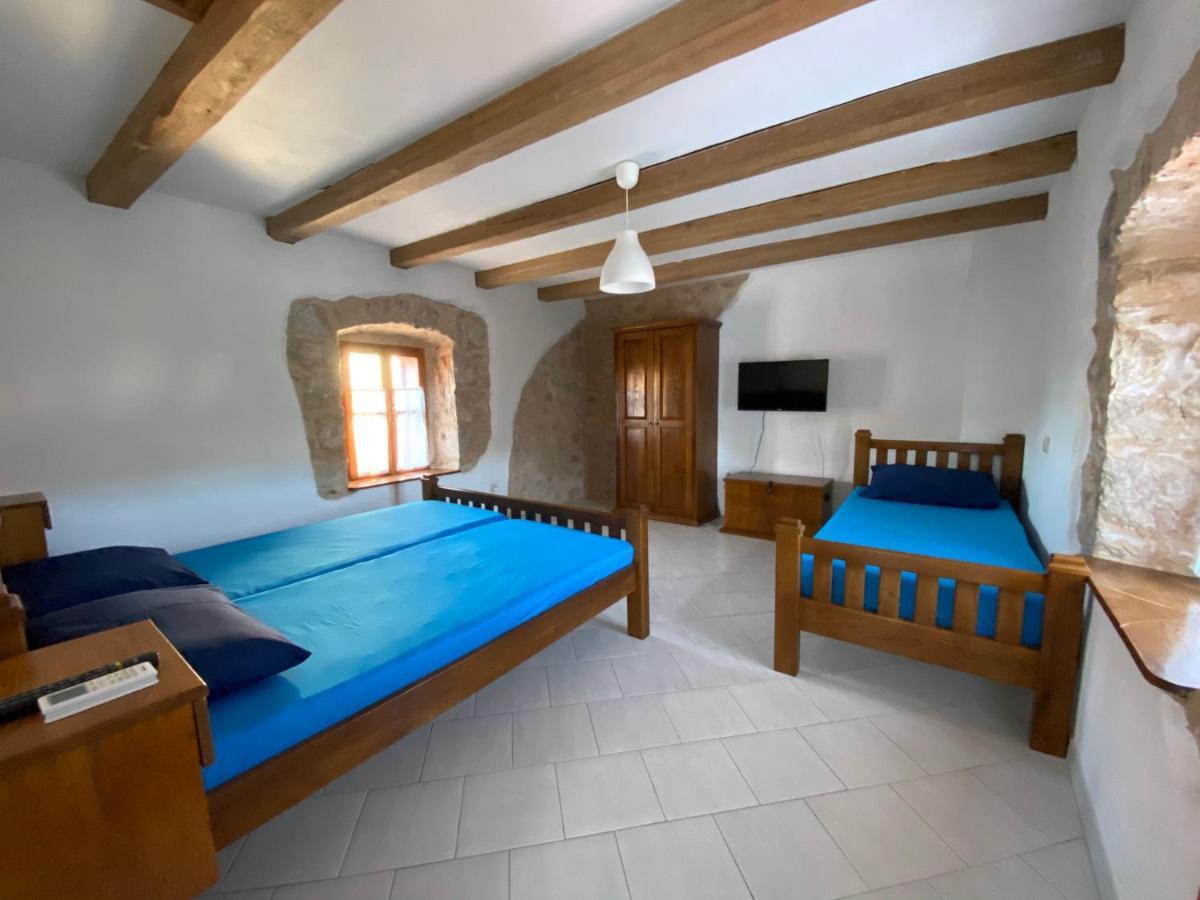 Holiday Home Hauser Vrbanj Luaran gambar